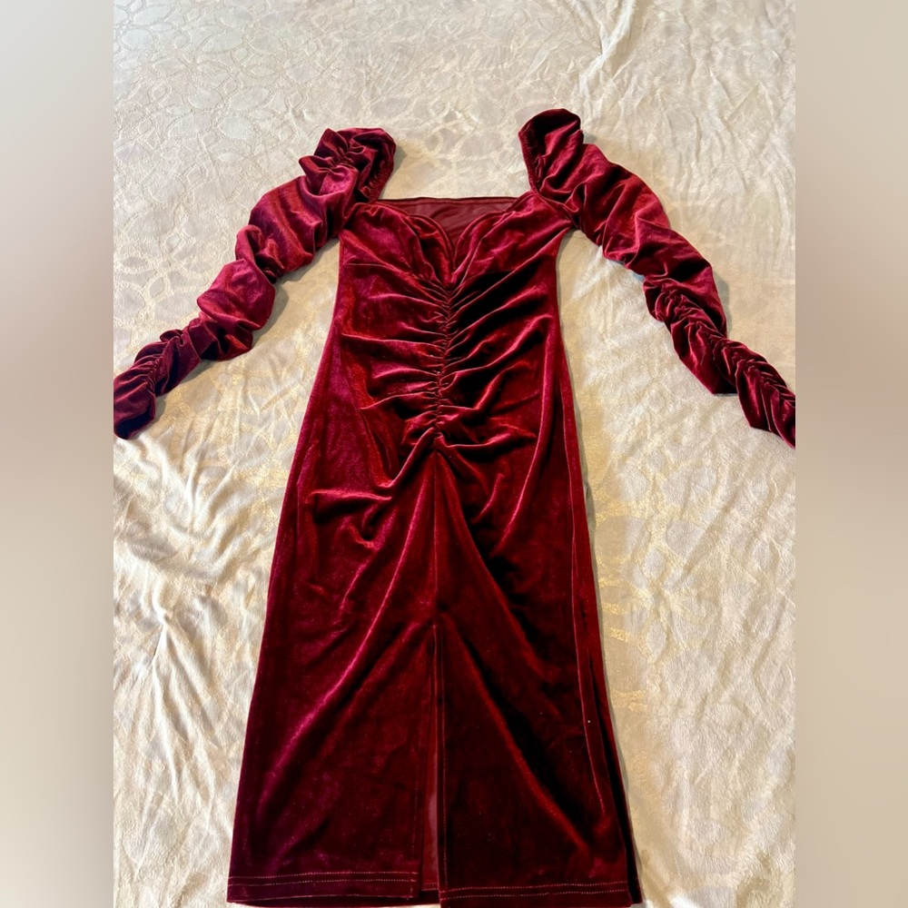 💎 SHEIN Belle Sweetheart Neck Ruched Puff Sleeve Split Hem Velvet Bodycon Dr 💎